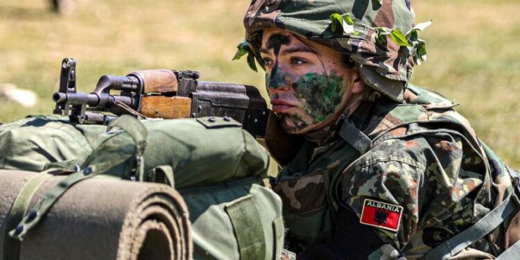 Shqipëria dërgon trupa ushtarake në Rumani, javën tjetër vendimi për Gazën