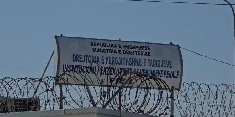 Sherr në burgun e Fierit, dy të burgosur përfundojnë në spital